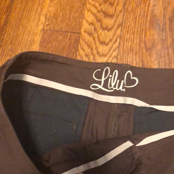 Lilu shorts - Picture 2 of 3